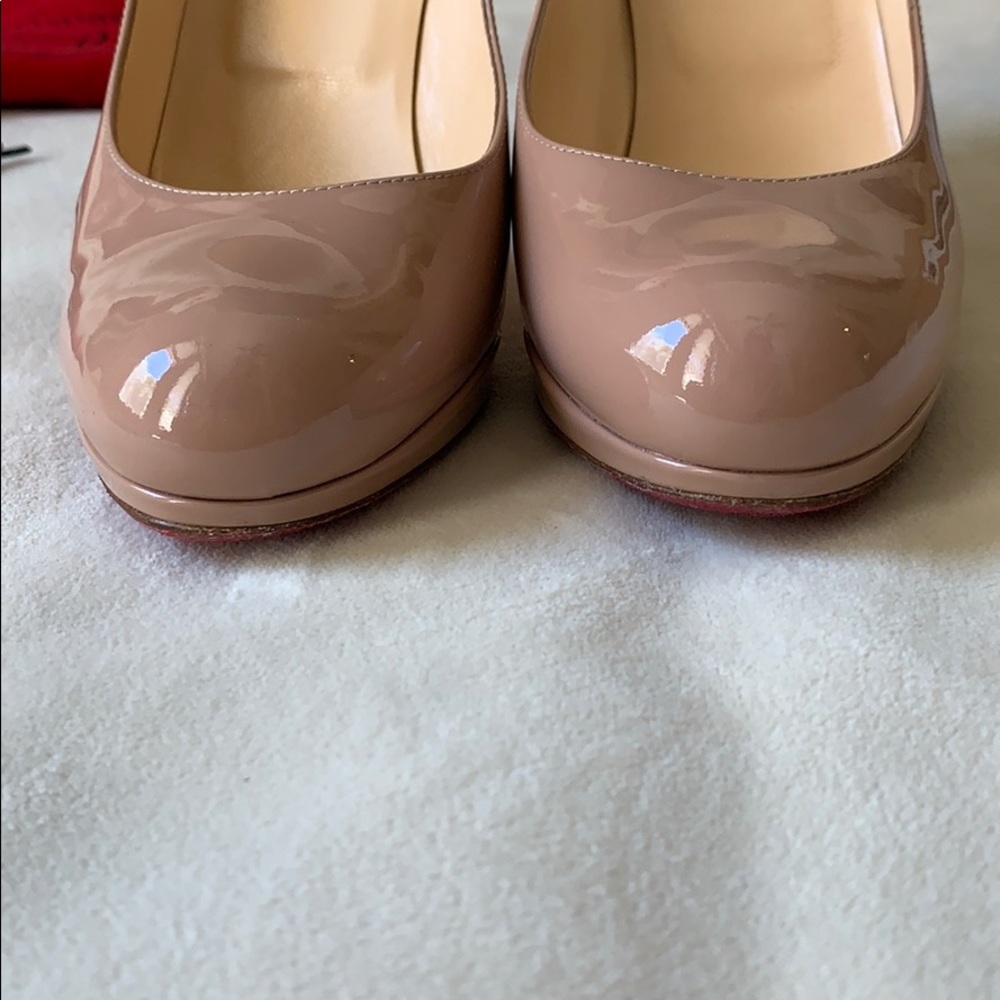 Christian Louboutin nude heels - Picture 8 of 8